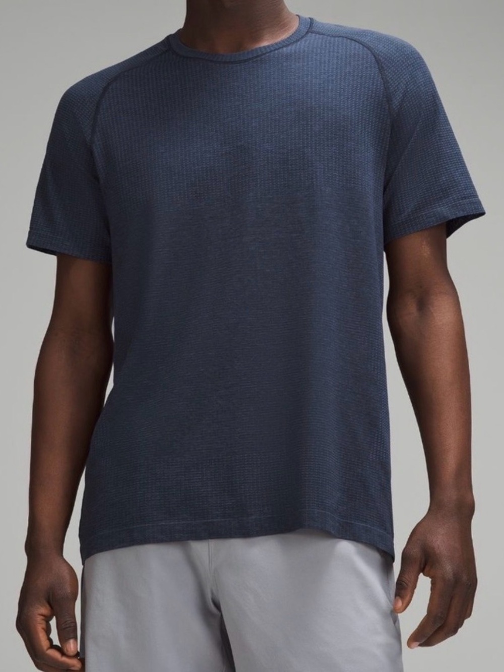 Navy lululemon Metal Vent Tech Short Sleeve 2.0